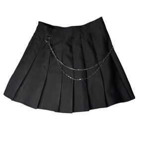 Shein Whimsigoth black pleaded mini skirt with chain.High waist Clubwear sexy